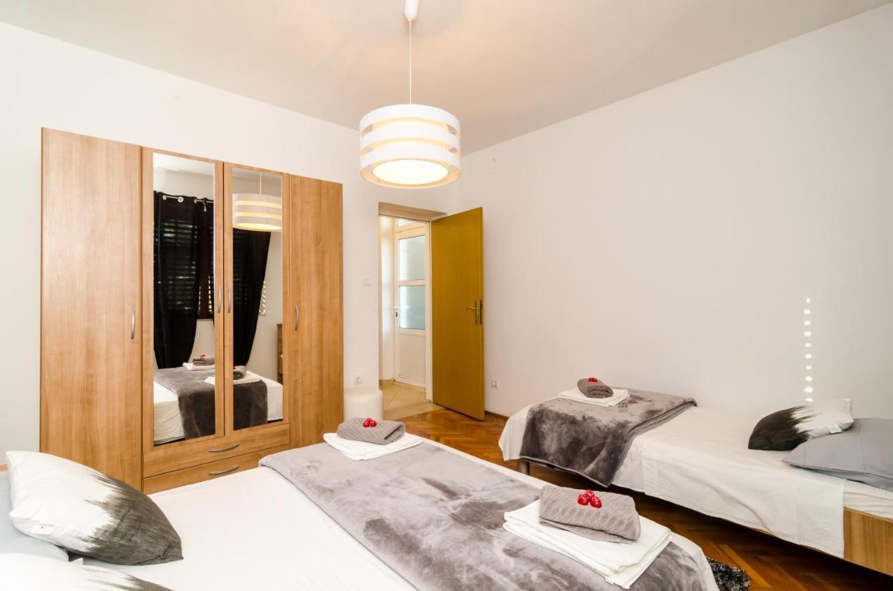 Apartment Eulalija ดูบรอฟนิก ภายนอก รูปภาพ