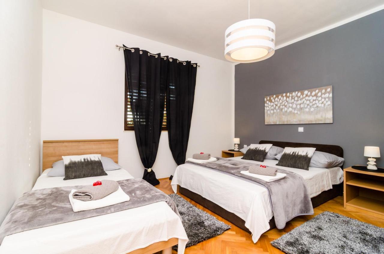 Apartment Eulalija ดูบรอฟนิก ภายนอก รูปภาพ
