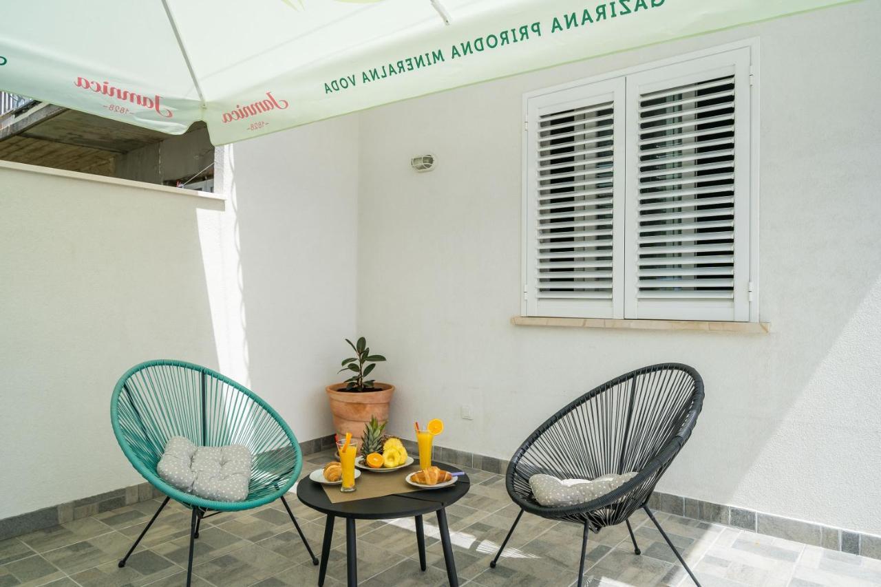 Apartment Eulalija ดูบรอฟนิก ภายนอก รูปภาพ